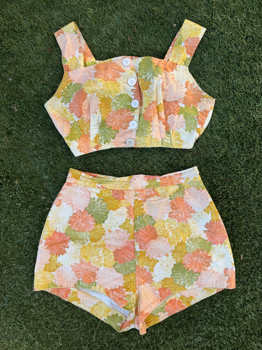 1950s Vintage Floral Pastel Two-Piece Play Suit  XS